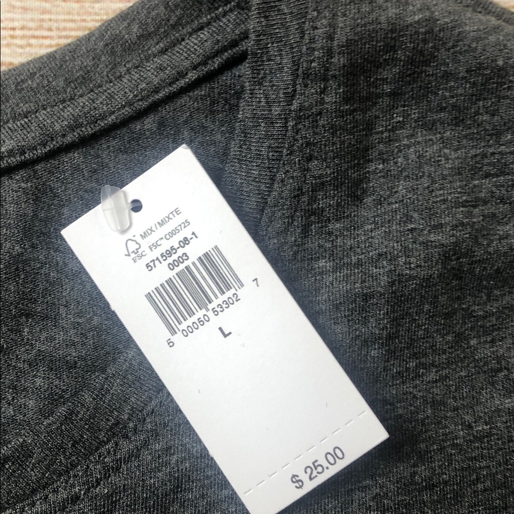 NWT Banana Republic Timeless Tee - Picture 3 of 5